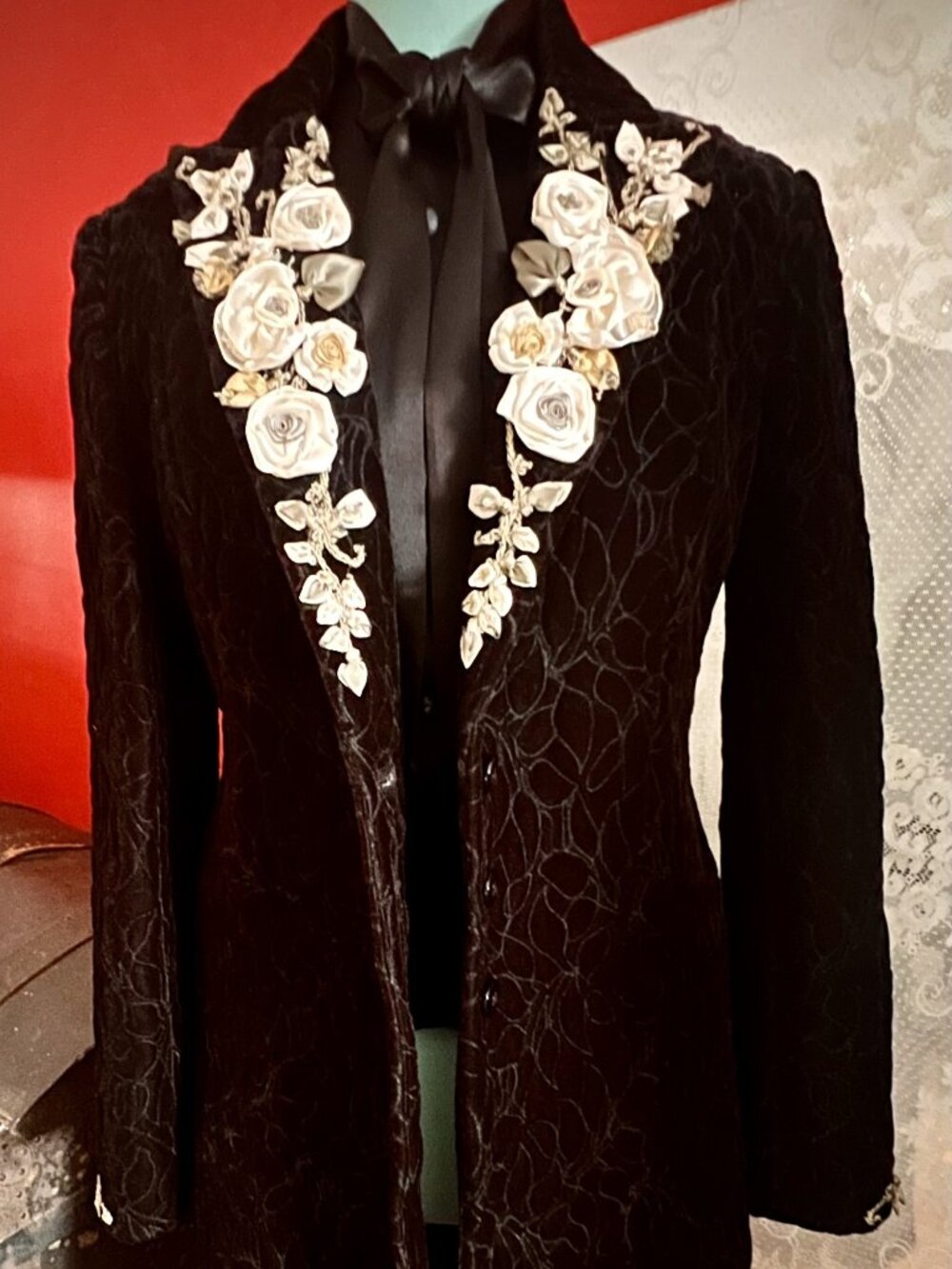 White House Black Market Black Velvet Floral Ribbon Embroidered Coat M